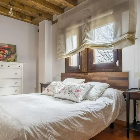 Montechico By Sharingco * Carrascal De La Cuesta