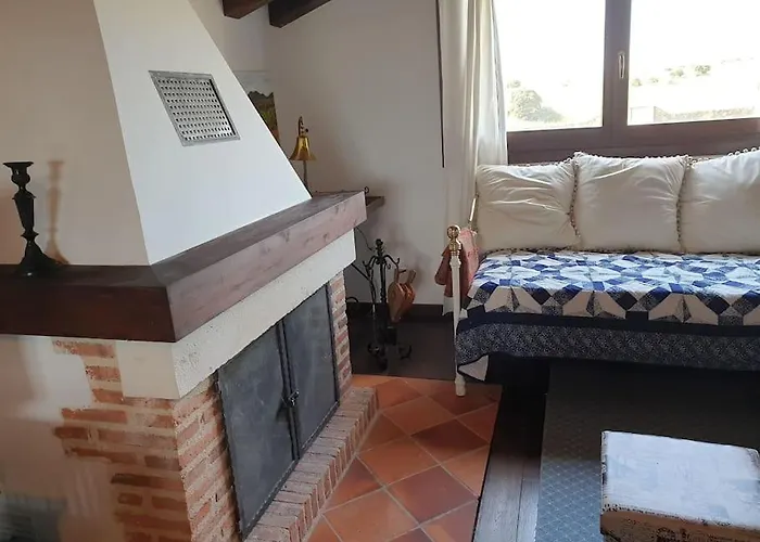 Montechico By Sharingco *