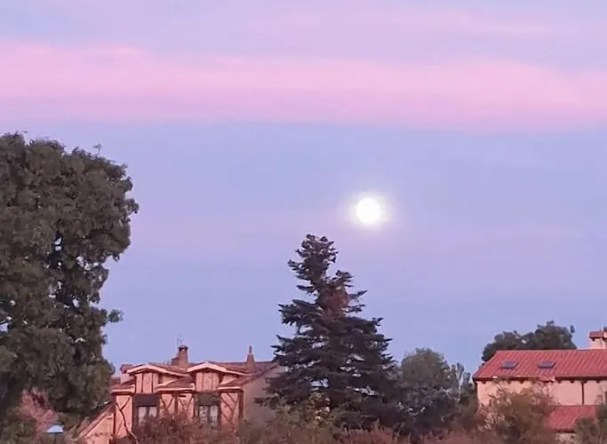 Montechico By Sharingco *